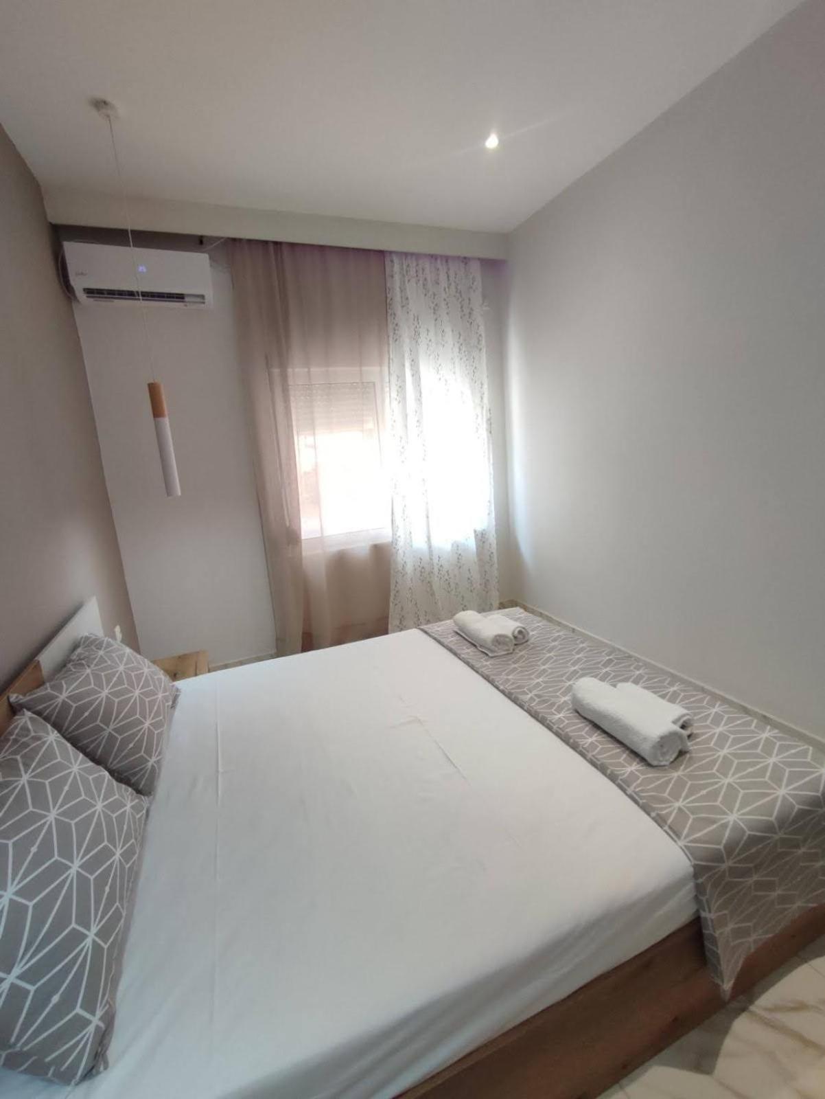Konstantina'S Apartment Alexandroupoli Eksteriør billede